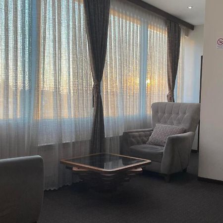 Hotel Emka Тетово Екстер'єр фото