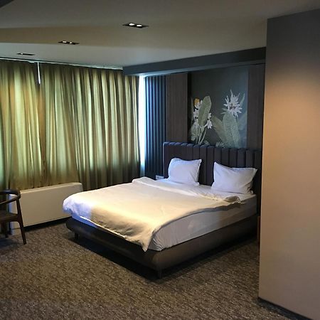 Hotel Emka Тетово Екстер'єр фото