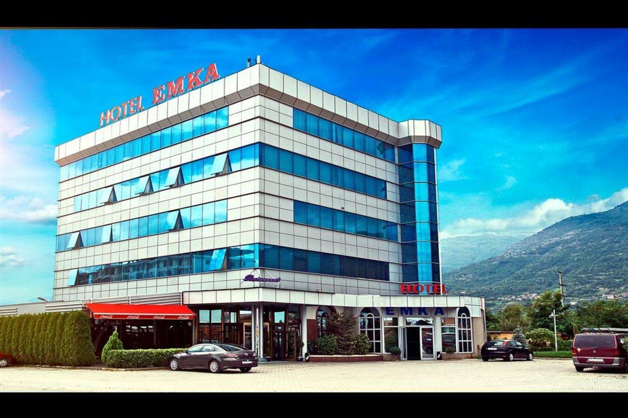 Hotel Emka Тетово Екстер'єр фото