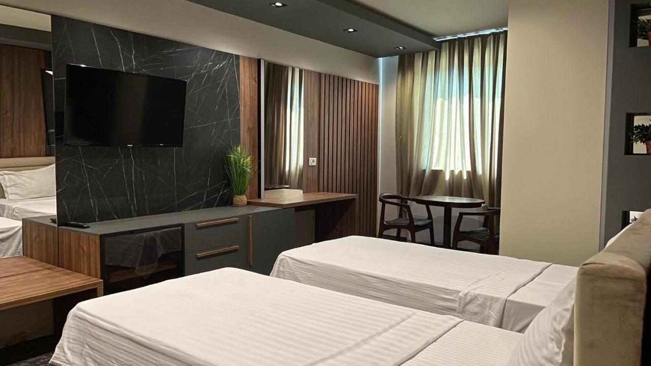 Hotel Emka Тетово Екстер'єр фото