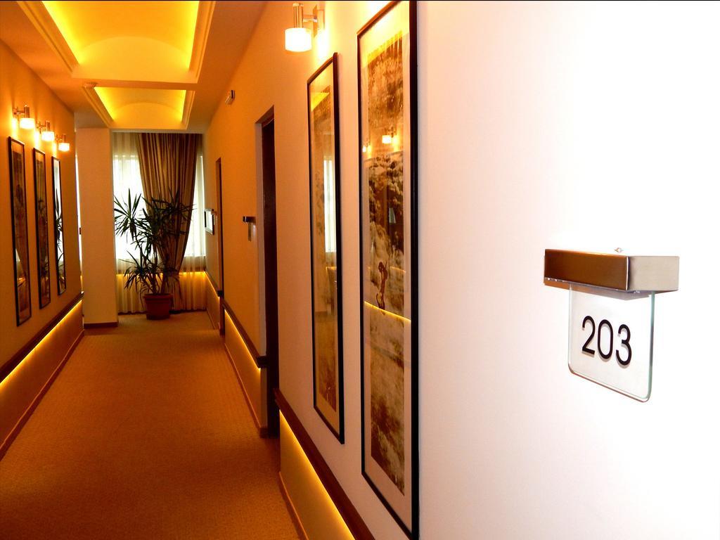 Hotel Emka Тетово Екстер'єр фото