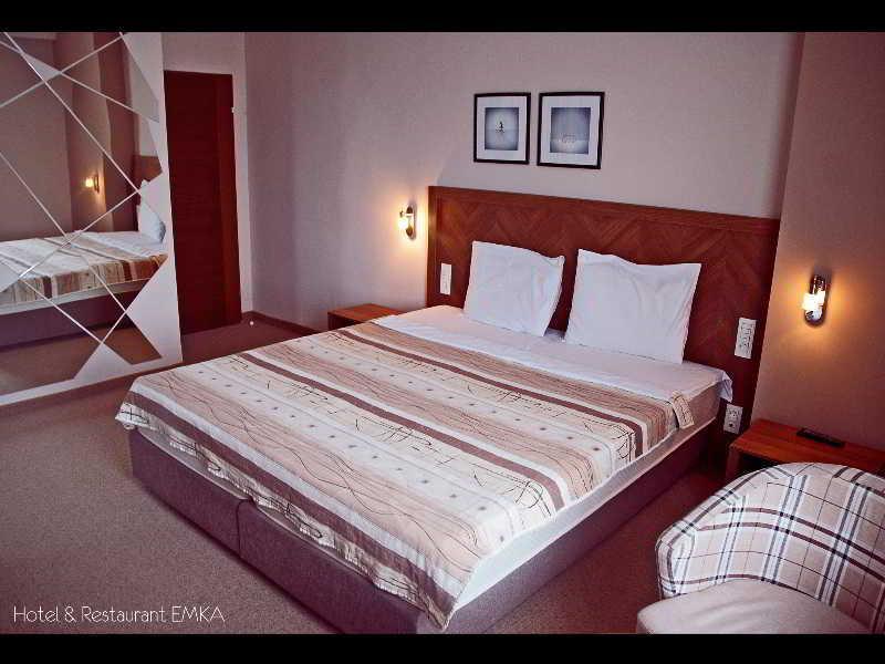 Hotel Emka Тетово Екстер'єр фото